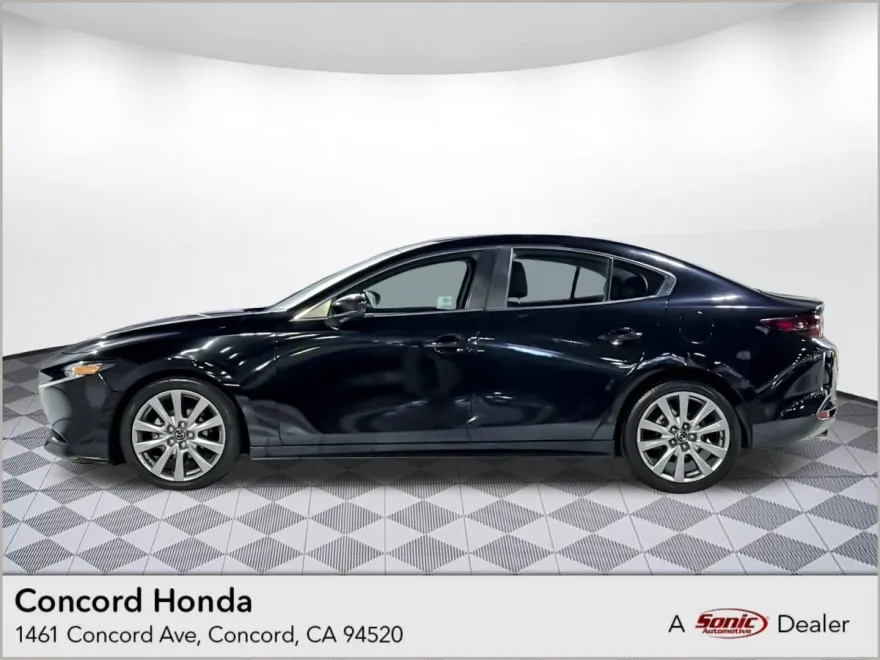 2021 Mazda Mazda3 Select photo 1