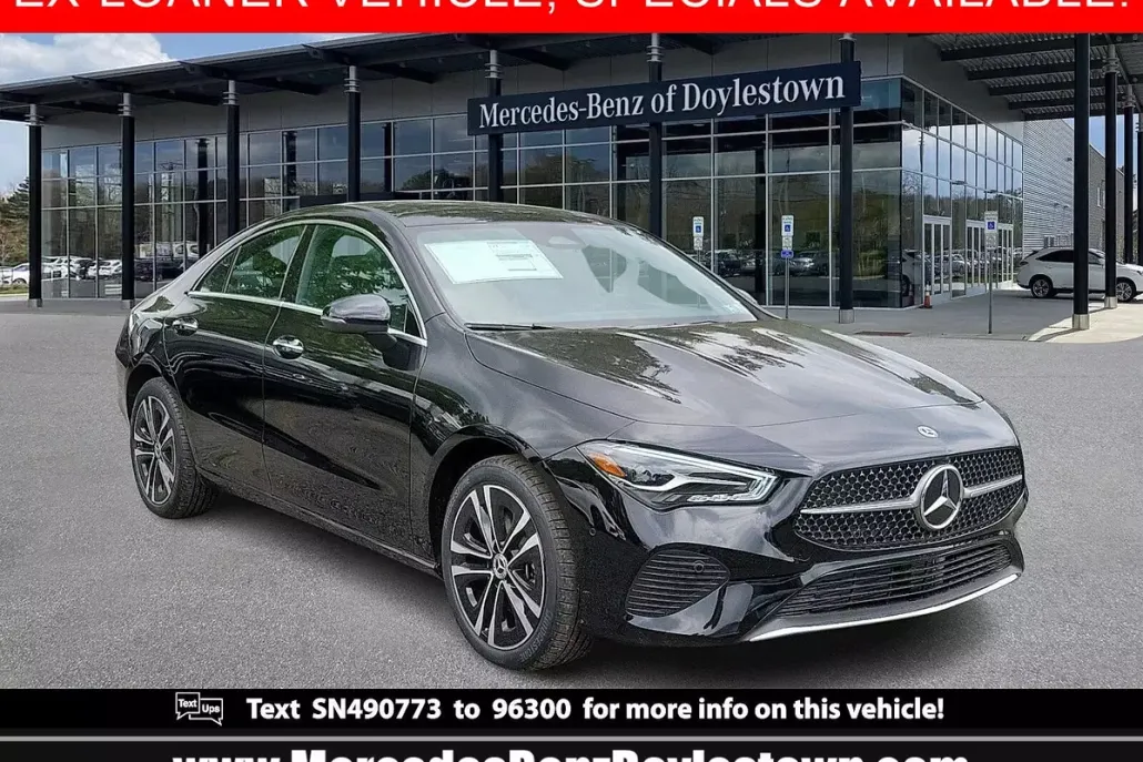 2025 Mercedes Benz CLA 250 4MATIC photo 1