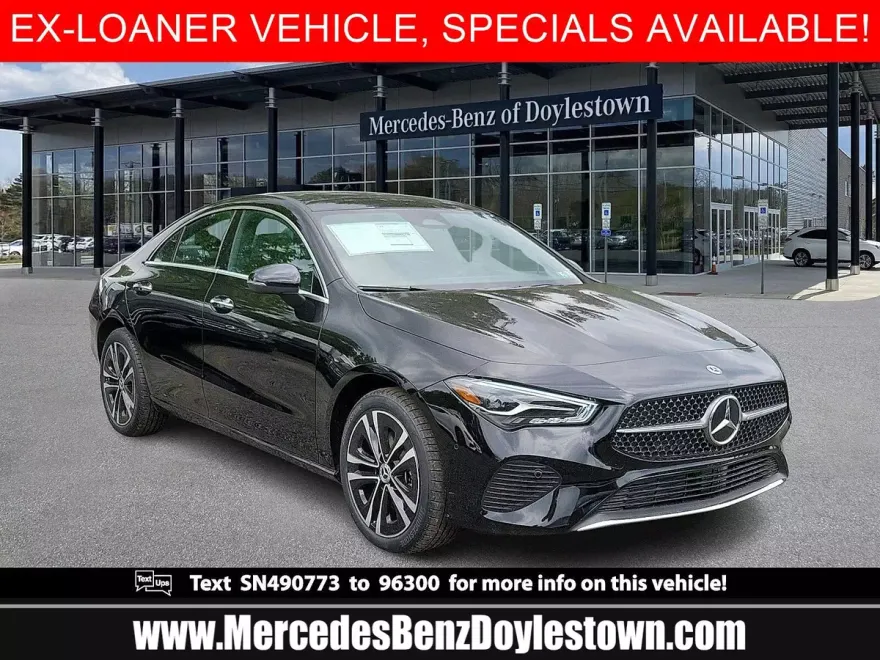 2025 Mercedes Benz CLA 250 4MATIC photo 1