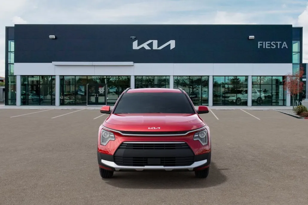 2025 Kia Niro EX photo 1