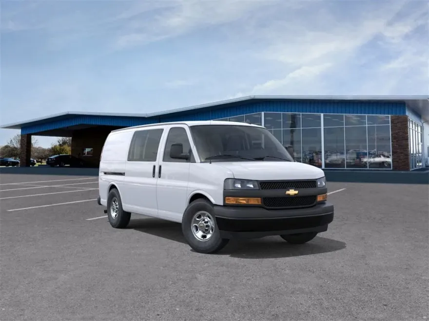 2025 Chevrolet Express 2500 Cargo photo 1