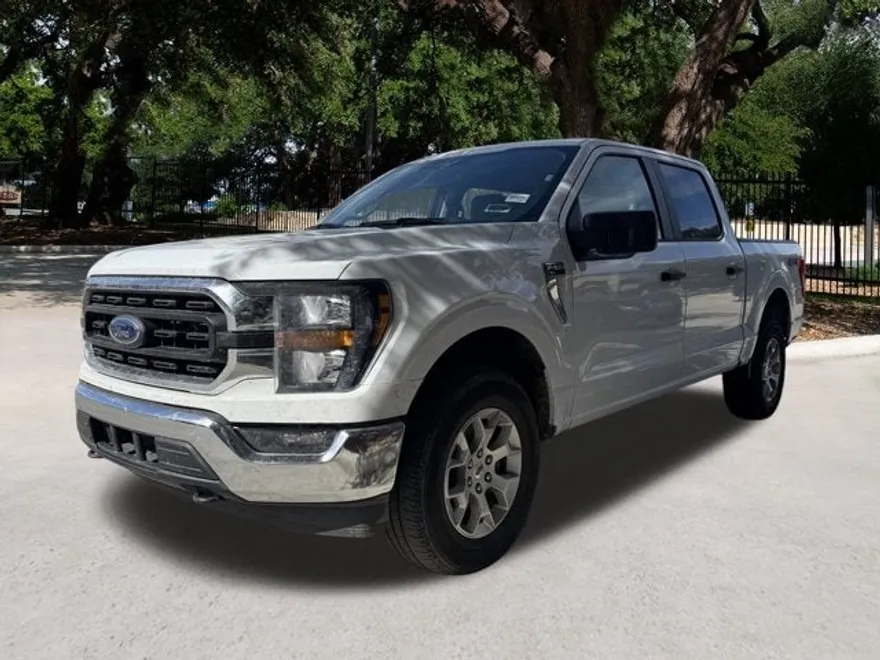 2023 Ford F-150 XLT photo 1