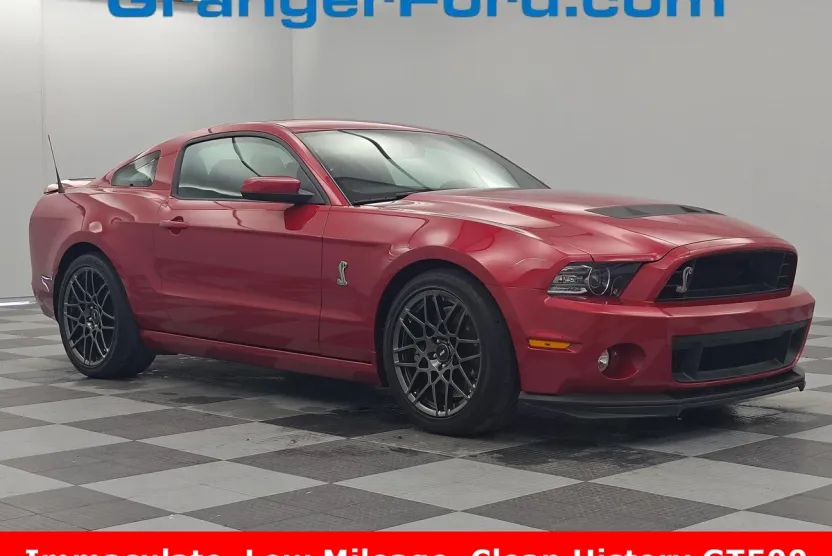 2013 Ford Mustang Shelby GT500 photo 1