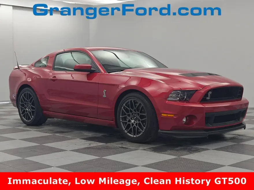 2013 Ford Mustang Shelby GT500 photo 1