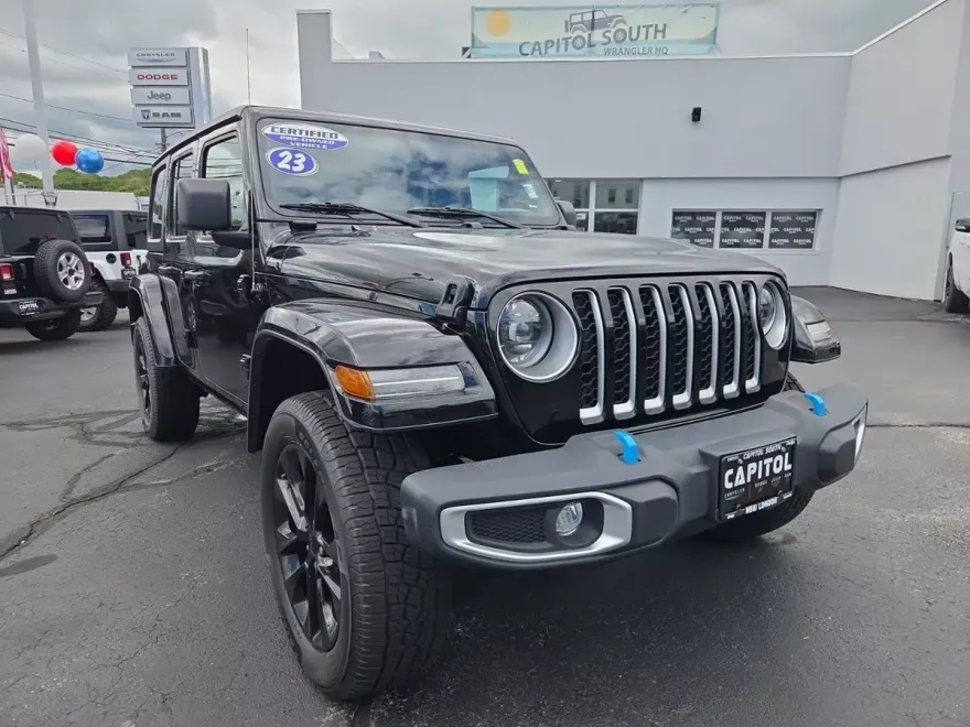 2023 Jeep Wrangler Sahara 4xe photo 1