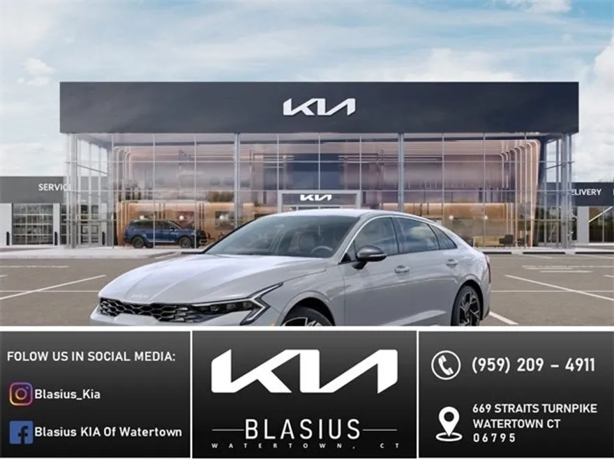 2026 Kia K5 GT-Line photo 1