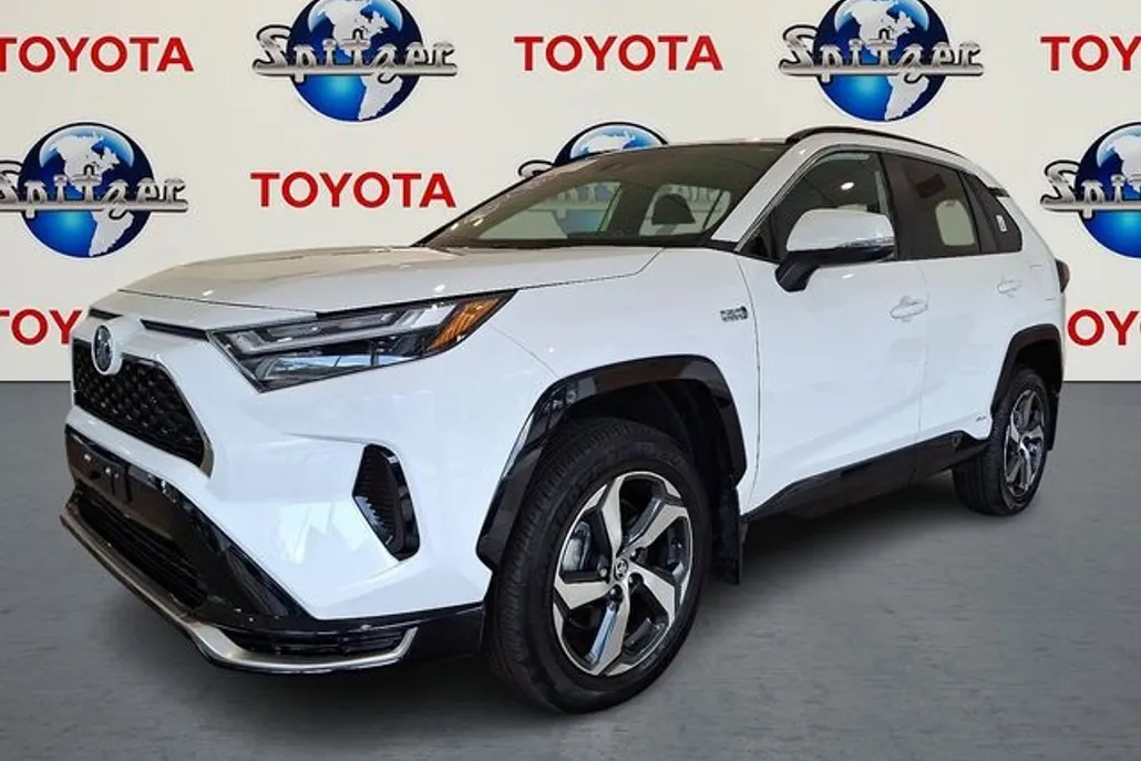 2023 Toyota RAV4 Prime SE photo 1