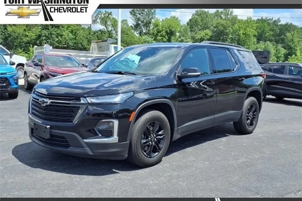 2023 Chevrolet Traverse Cloth photo 1