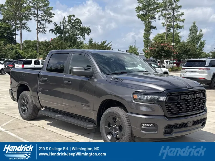 2025 Ram 1500 Tradesman photo 1