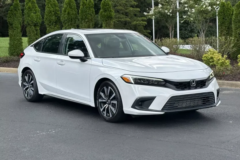 2022 Honda Civic Hatchback EX-L photo 1