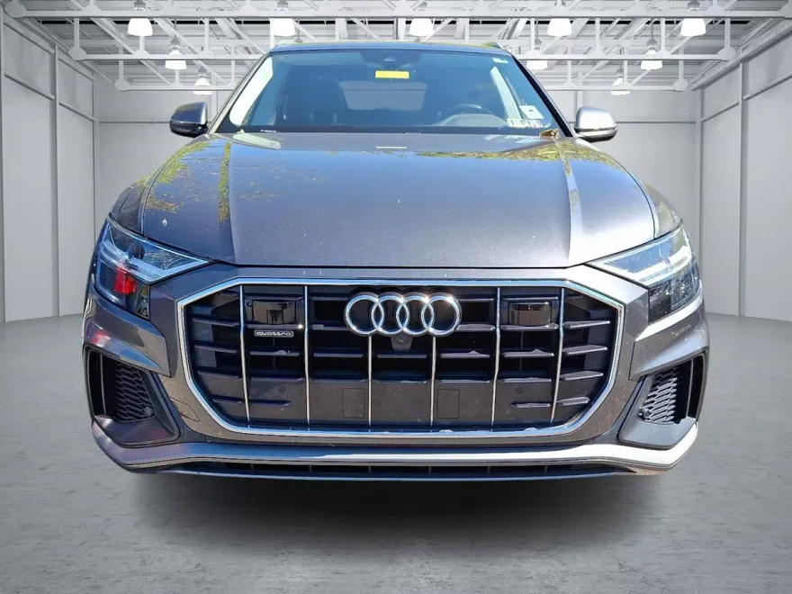2020 Audi Q8 line Premium Plus photo 1