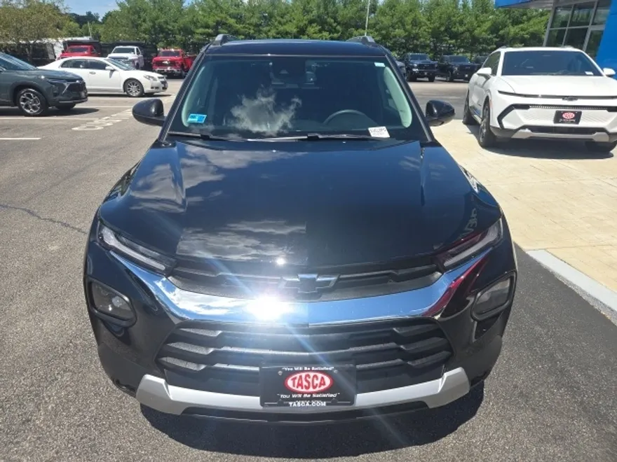 2023 Chevrolet Trailblazer LT photo 1