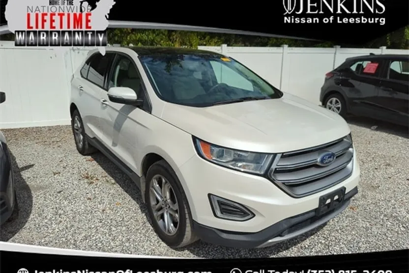 2016 Ford Edge Titanium photo 1