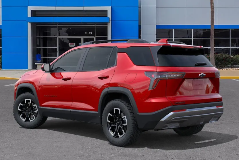 2026 Chevrolet Equinox ACTIV photo 1