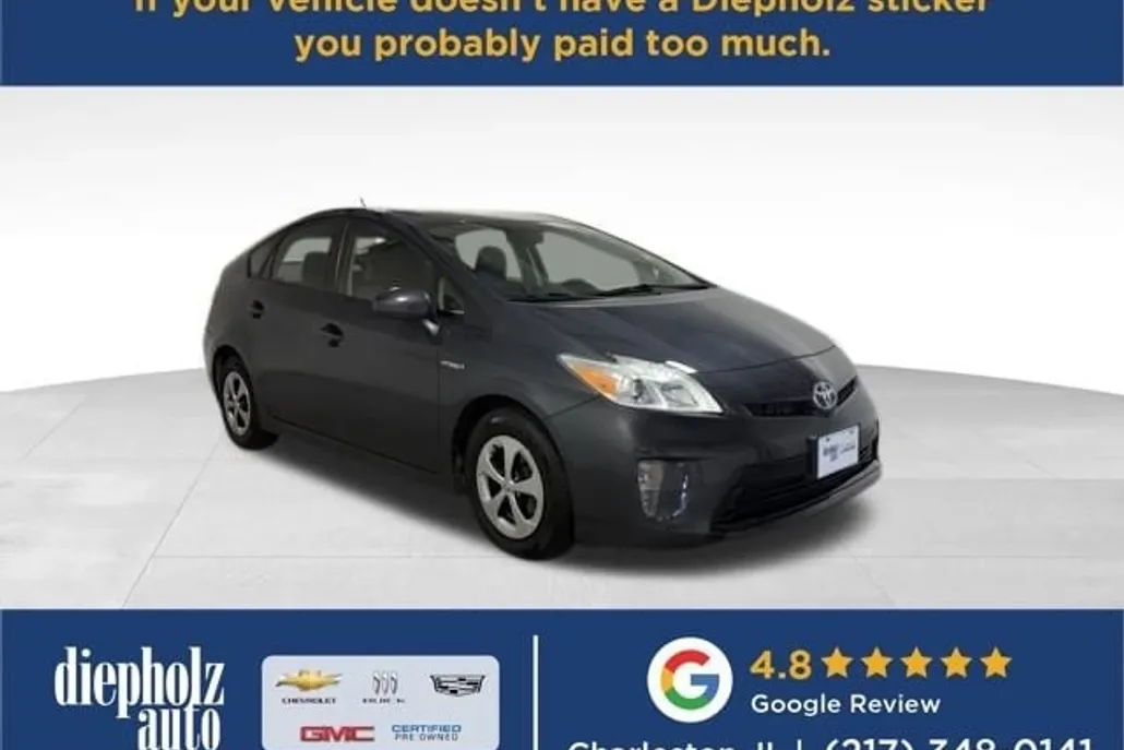 2013 Toyota Prius One photo 1