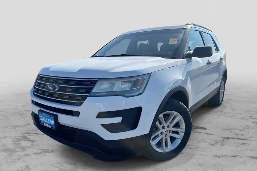 2017 Ford Explorer Base photo 1