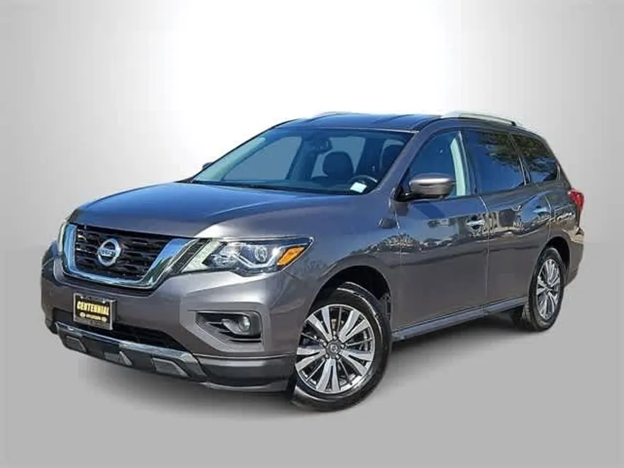 2020 Nissan Pathfinder SL photo 1
