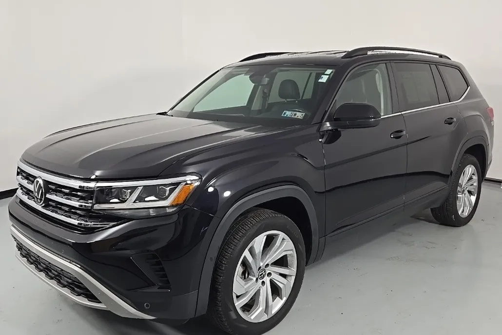 2022 Volkswagen Atlas SE Technology photo 1