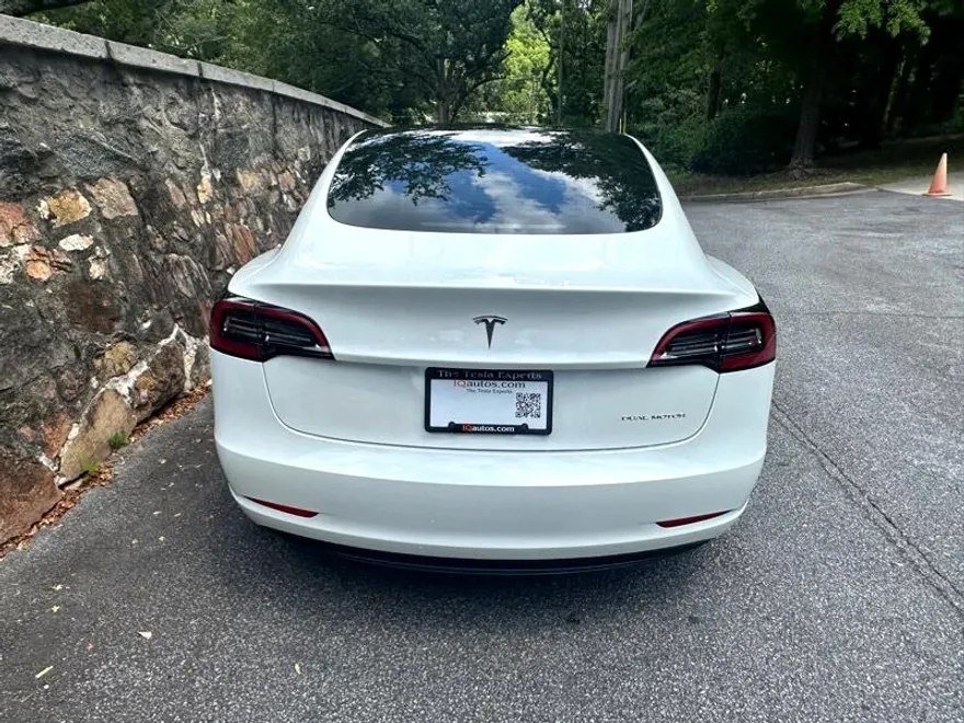 2023 Tesla Model 3 Long Range photo 8
