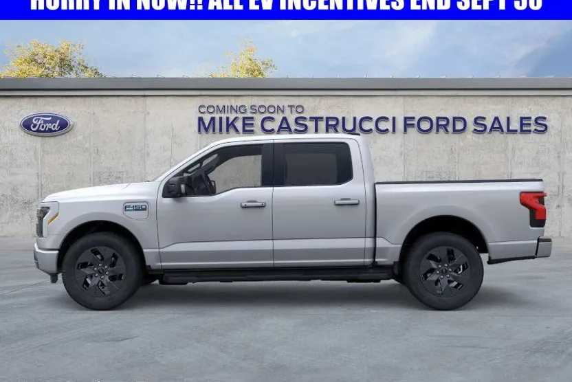 2025 Ford F-150 Lightning photo 1