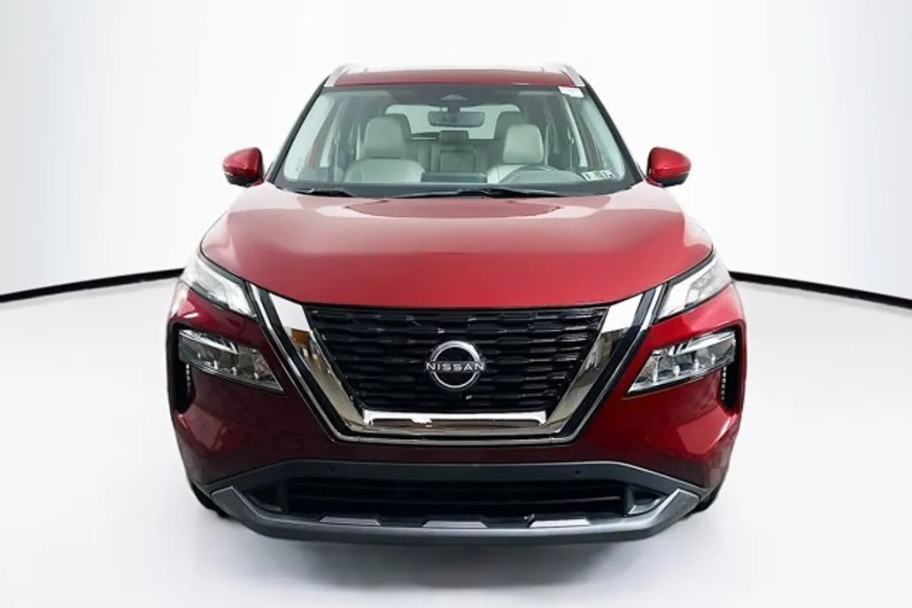 2023 Nissan Rogue SL photo 1