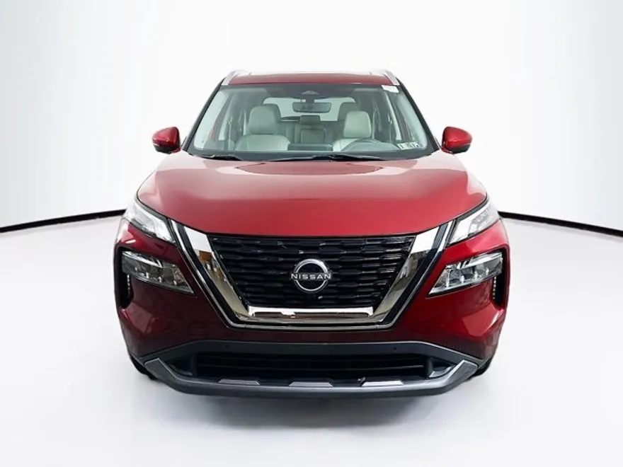 2023 Nissan Rogue SL photo 1