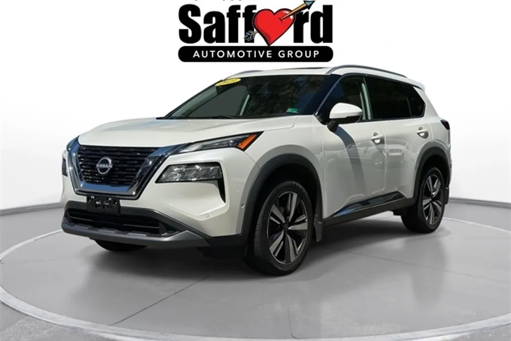 2023 Nissan Rogue SL photo 1