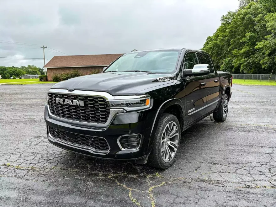 2025 Ram 1500 photo 1