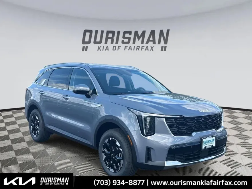 2025 Kia Sorento S photo 1