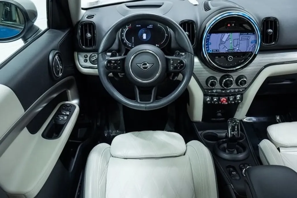 2022 Mini Countryman S photo 1