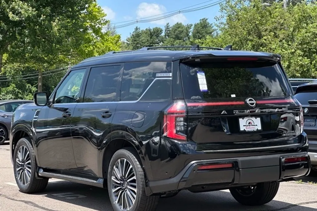 2025 Nissan Armada Platinum Reserve photo 1