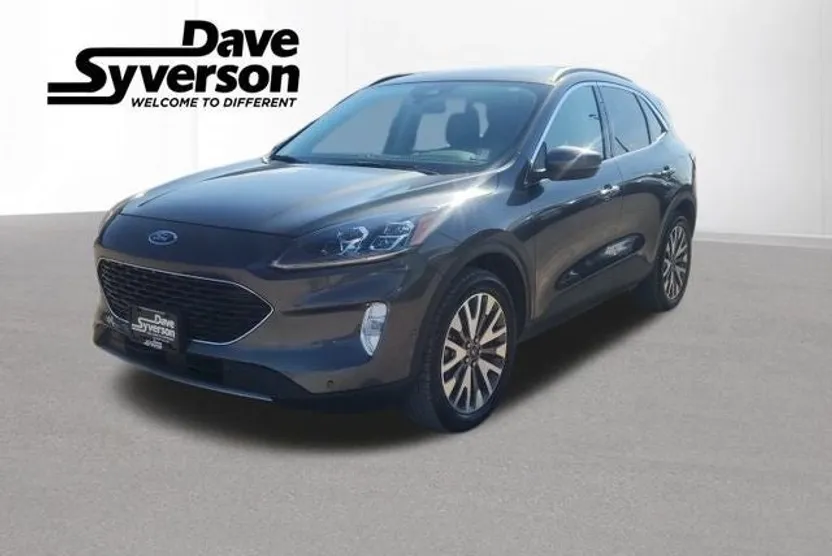 2020 Ford Escape Titanium photo 1