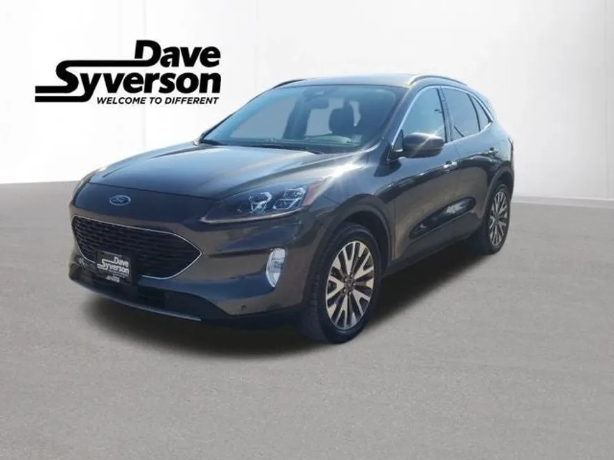 2020 Ford Escape Titanium photo 1