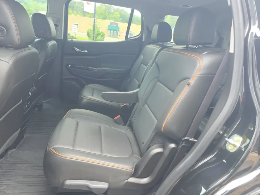 2023 Gmc Acadia AT4 photo 1