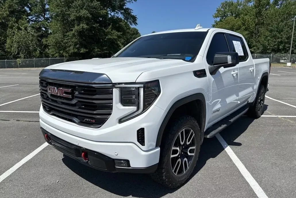 2024 Gmc Sierra 1500 AT4 photo 1