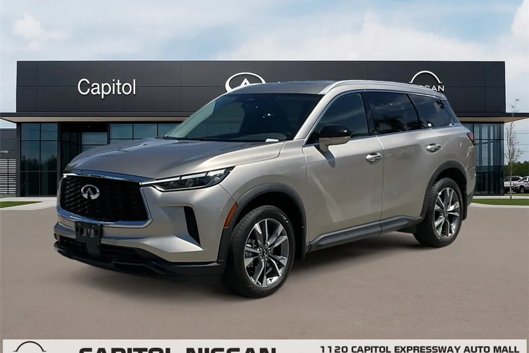2023 Infiniti QX60 Luxe photo 1