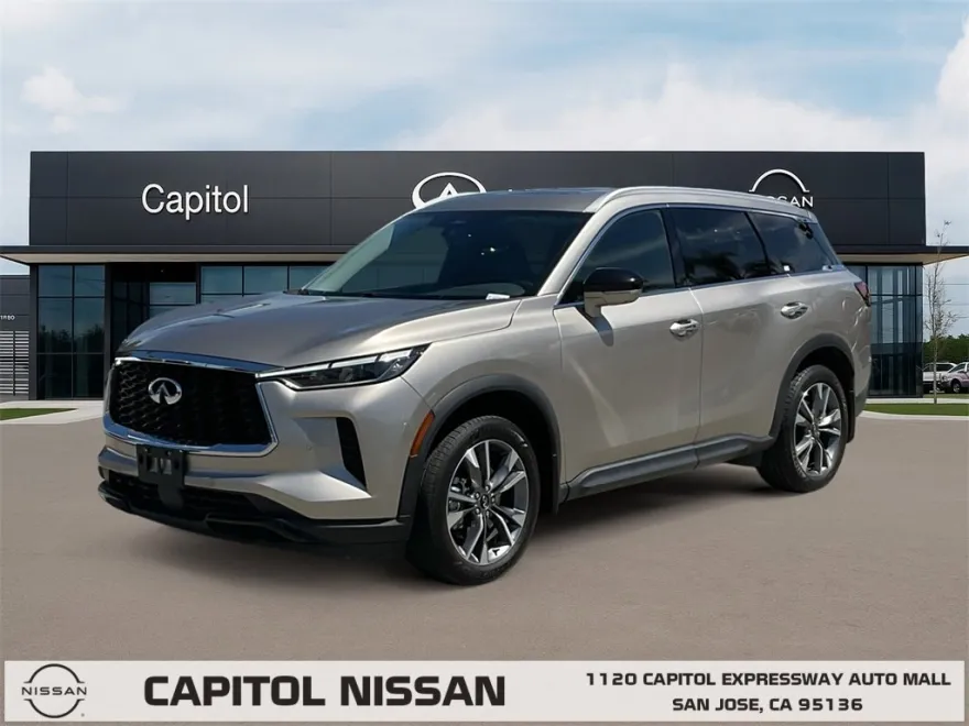 2023 Infiniti QX60 Luxe photo 1