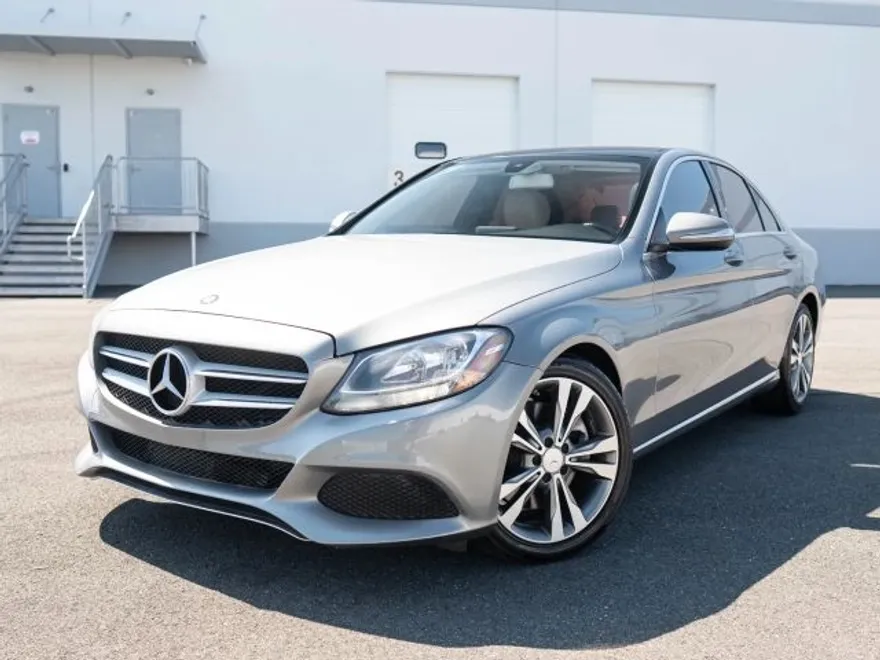 2015 Mercedes Benz C 300 Sedan photo 1