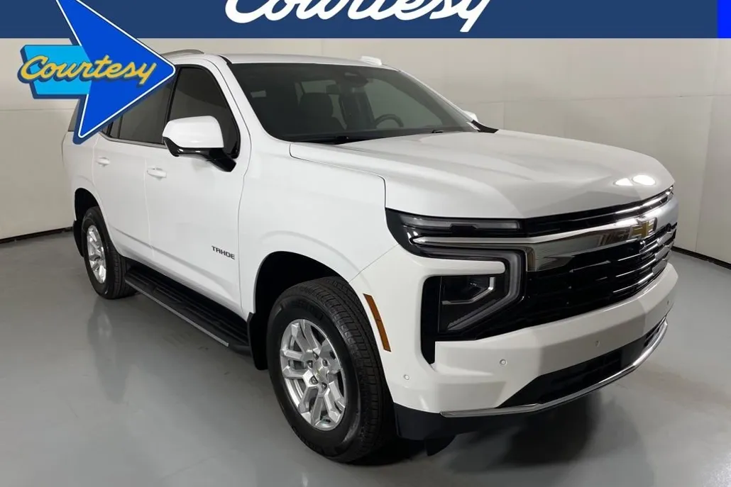 2025 Chevrolet Tahoe LS photo 1