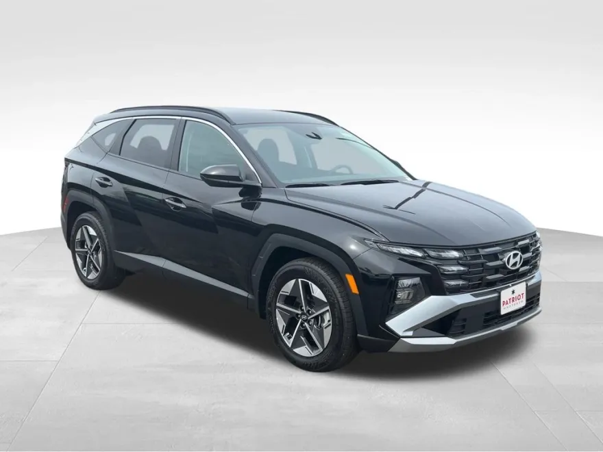2025 Hyundai Tucson SEL photo 1