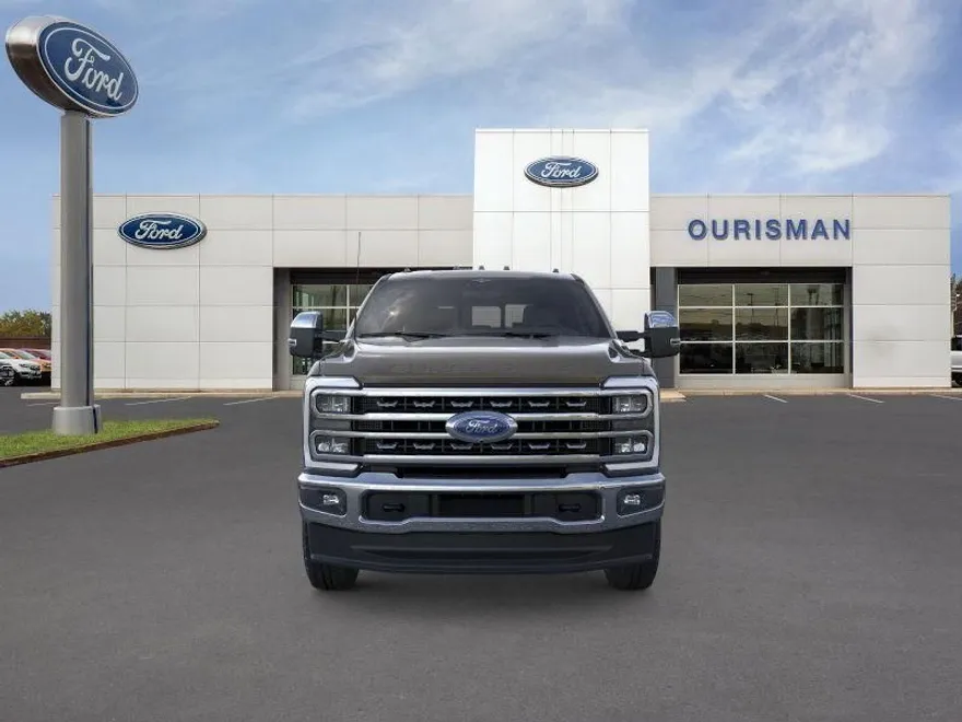 2026 Ford F-250 Lariat photo 1