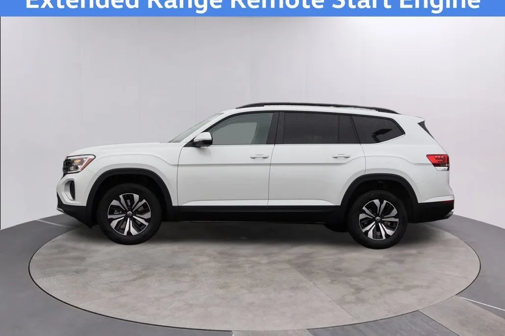 2026 Volkswagen Atlas SE photo 1