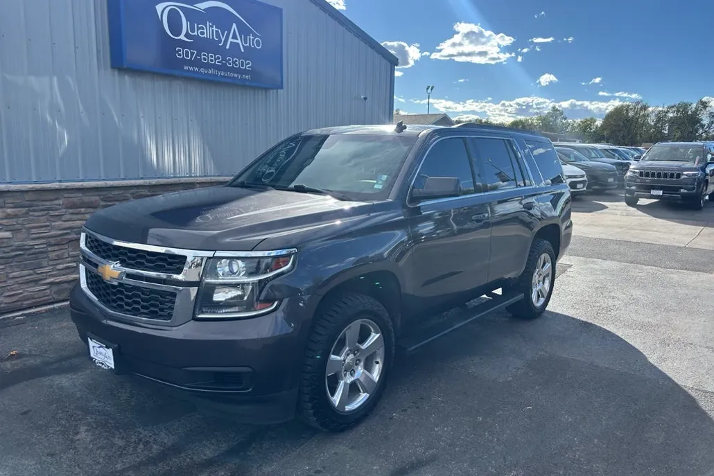 2015 Chevrolet Tahoe LT photo 1