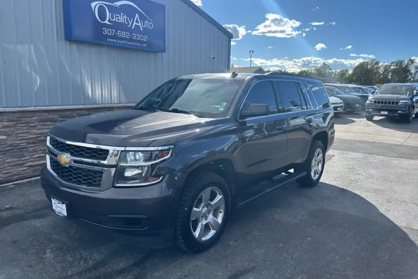 2015 Chevrolet Tahoe LT photo 1