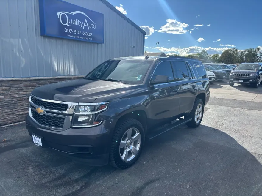 2015 Chevrolet Tahoe LT photo 1