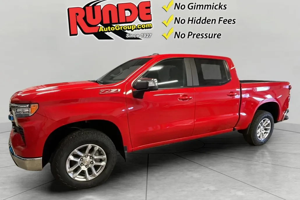 2026 Chevrolet Silverado 1500 LT photo 1