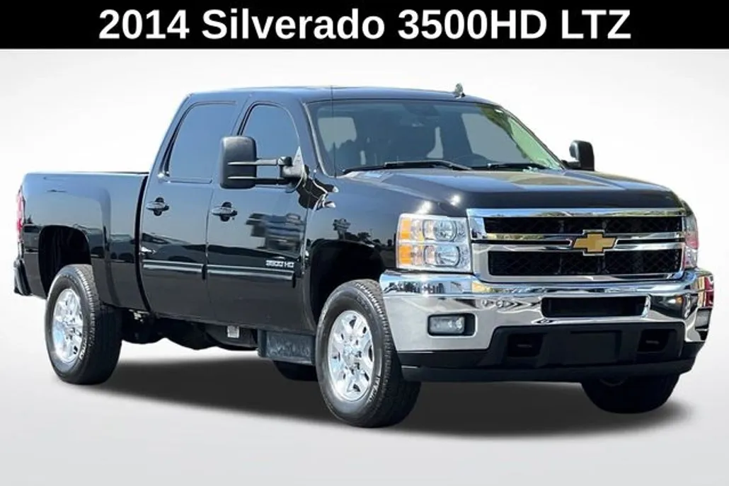 2014 Chevrolet Silverado 3500HD LTZ photo 1