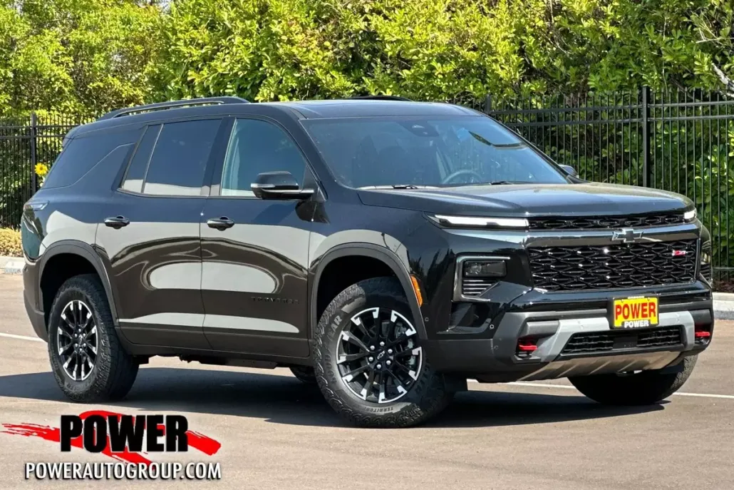2026 Chevrolet Traverse Z71 photo 1