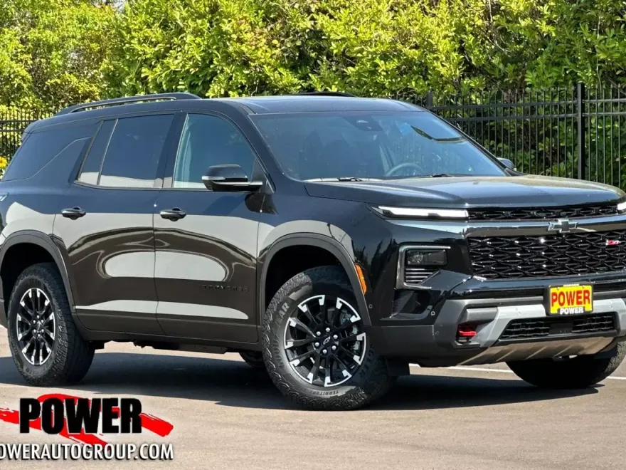 2026 Chevrolet Traverse Z71 photo 1
