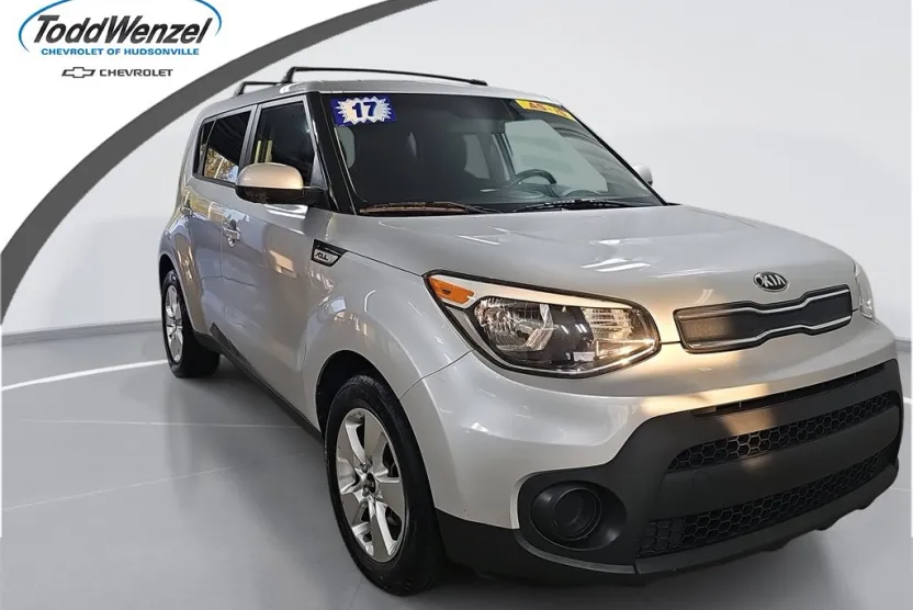 2017 Kia Soul Base photo 1